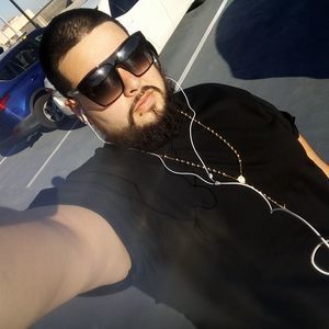 Meet your Posher, Cris